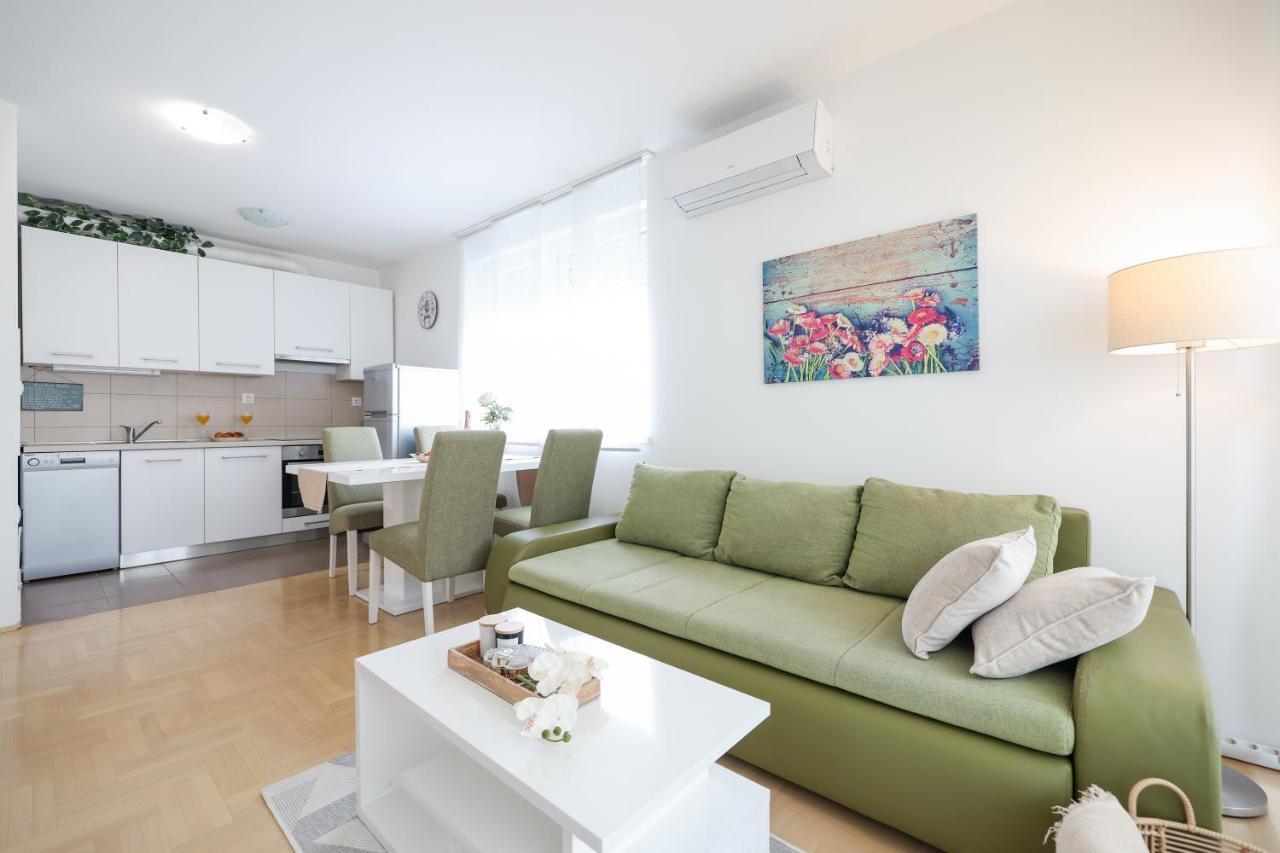 Cozy Niko Apartment - Private Parking And Balcony Zadar Zewnętrze zdjęcie