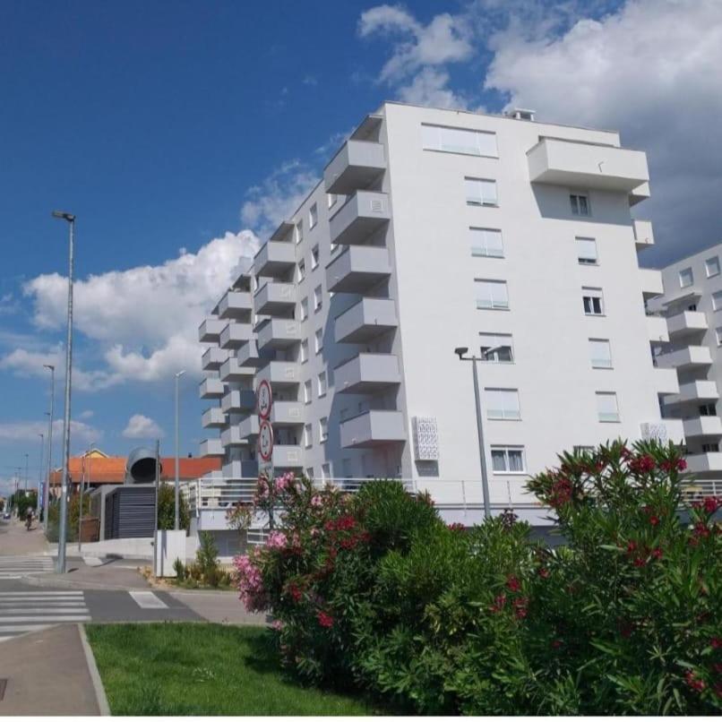 Cozy Niko Apartment - Private Parking And Balcony Zadar Zewnętrze zdjęcie